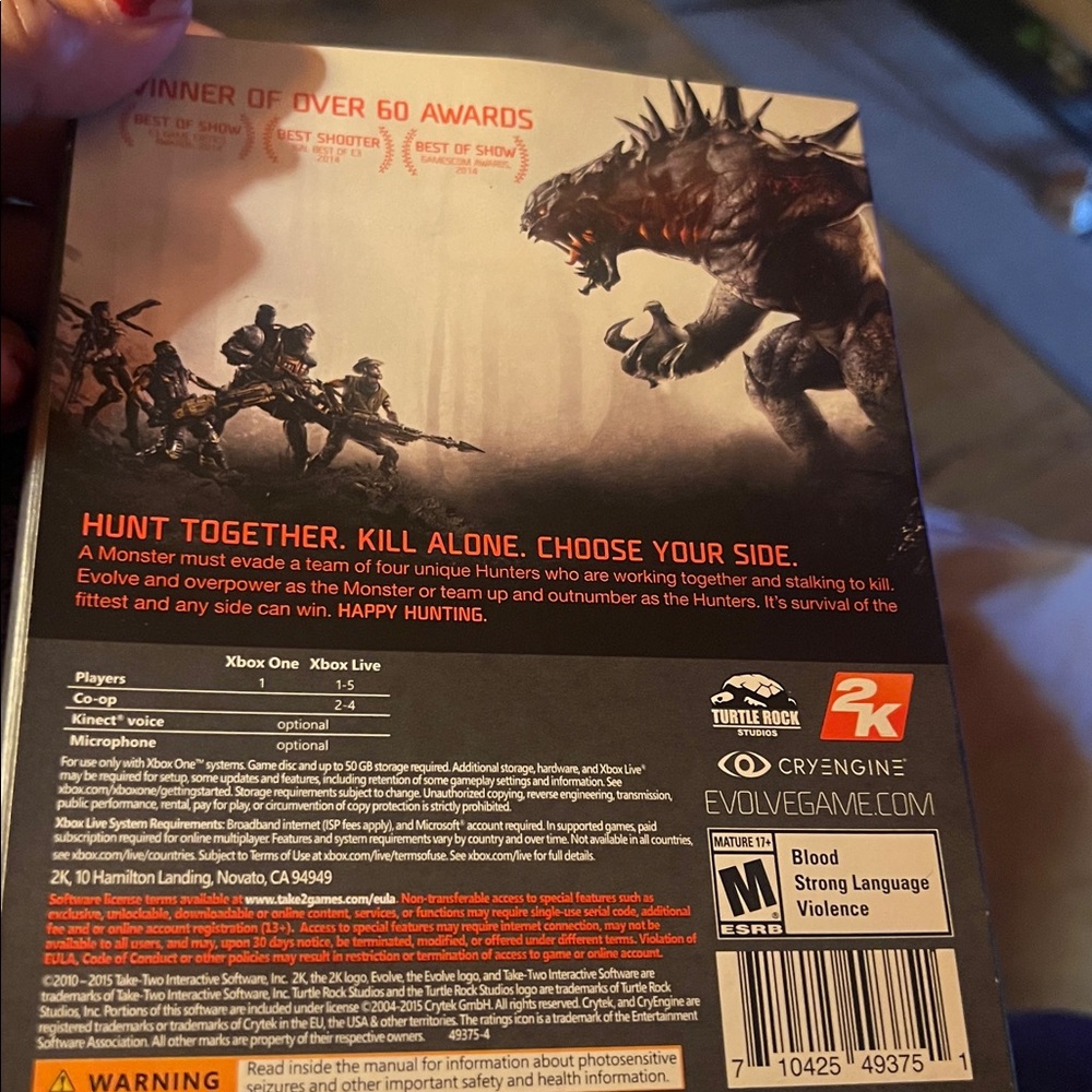 Evolve Xbox One Game - Picture 2 of 2